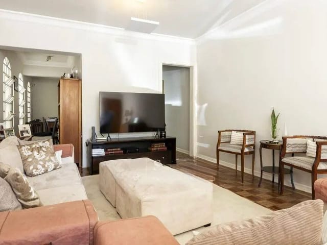 Casa com 168m² 3 quartos e 3 banheiros, à venda, no bairro Vila Nova Conceição em São Paulo