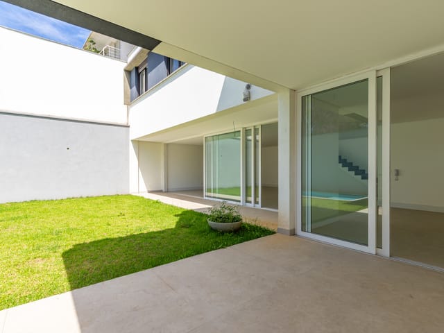 Casa com 455m² 4 quartos e 5 banheiros, à venda, no bairro Campo Belo em São Paulo