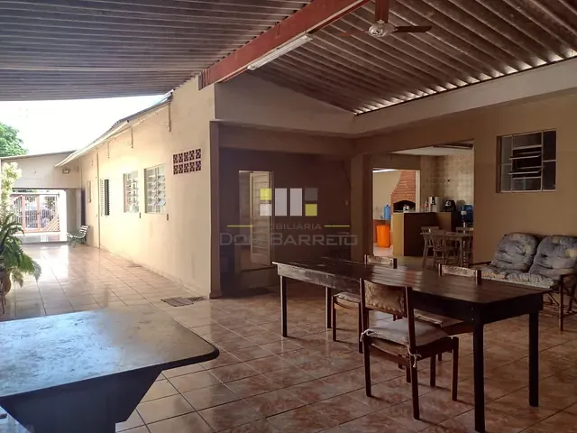 Casa com 321m² 3 quartos e 2 banheiros, à venda, no bairro Vila Miranda em Sumaré