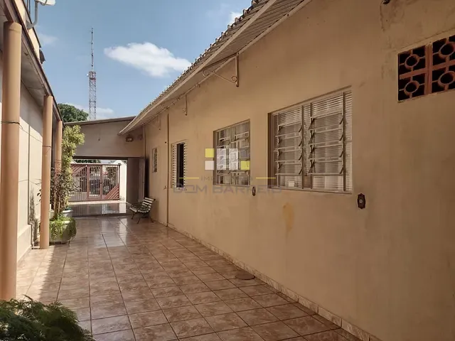 Casa com 321m² 3 quartos e 2 banheiros, à venda, no bairro Vila Miranda em Sumaré