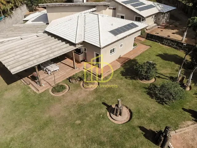 Casa 5 quartos e 1 banheiro, à venda, no bairro Genebra em Alumínio