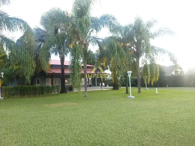 Casa com 2500m² 5 quartos e 5 banheiros, à venda, no bairro Condomínio Fechado Village Haras São Luiz II em Salto