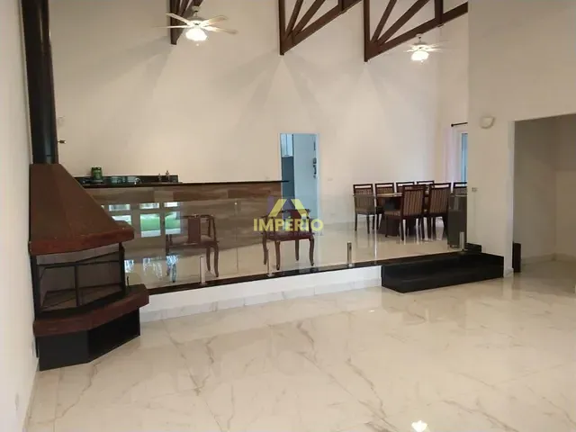 Casa com 2500m² 5 quartos e 5 banheiros, à venda, no bairro Condomínio Fechado Village Haras São Luiz II em Salto