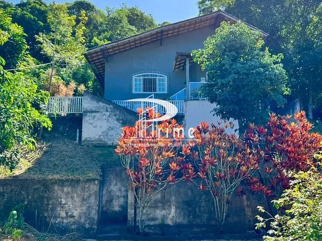 Casa com 704m² 1 quarto e 1 banheiro, à venda, no bairro Serra Grande em Niterói