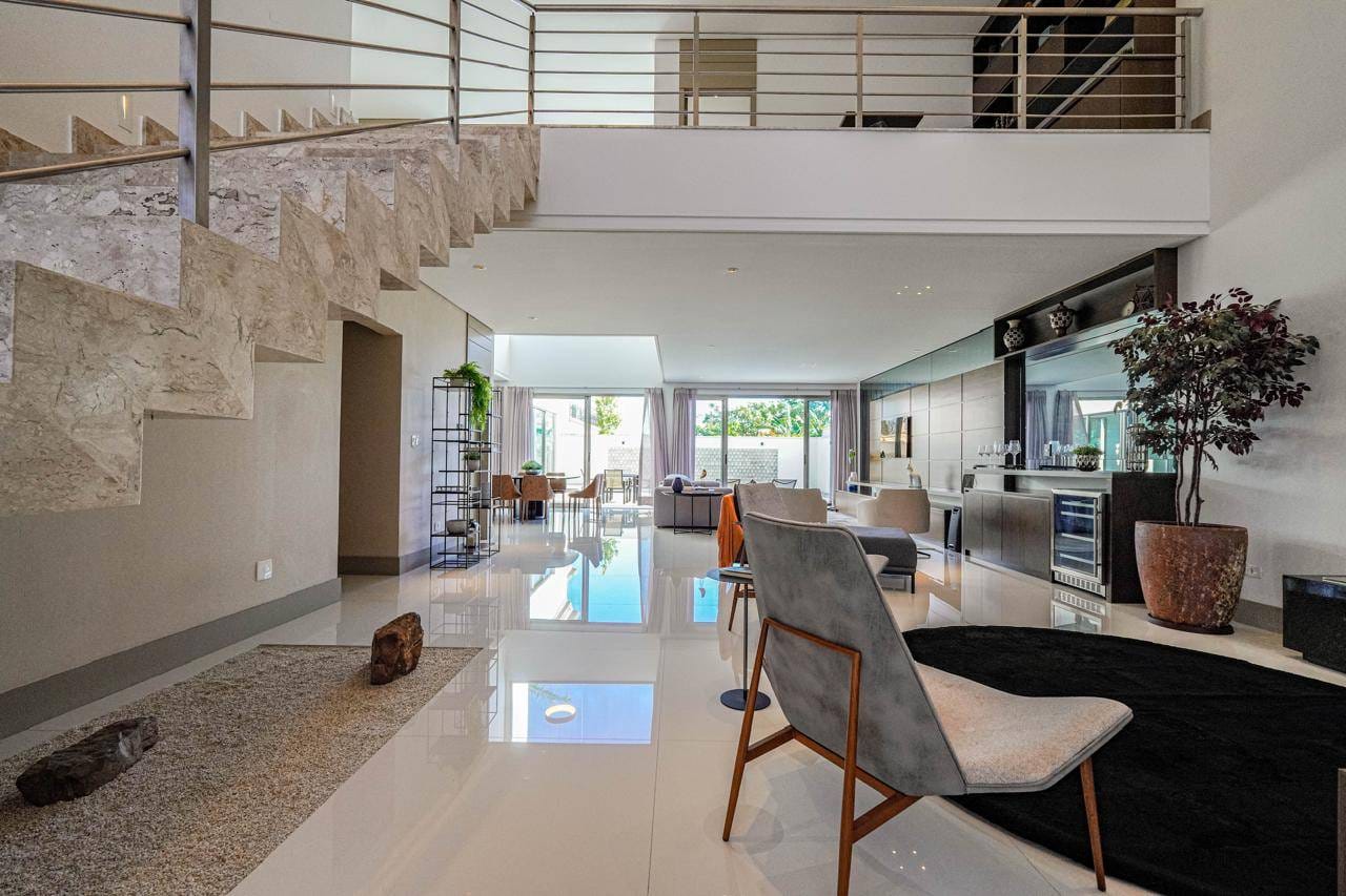 Casa em Alphaville — foto 1
