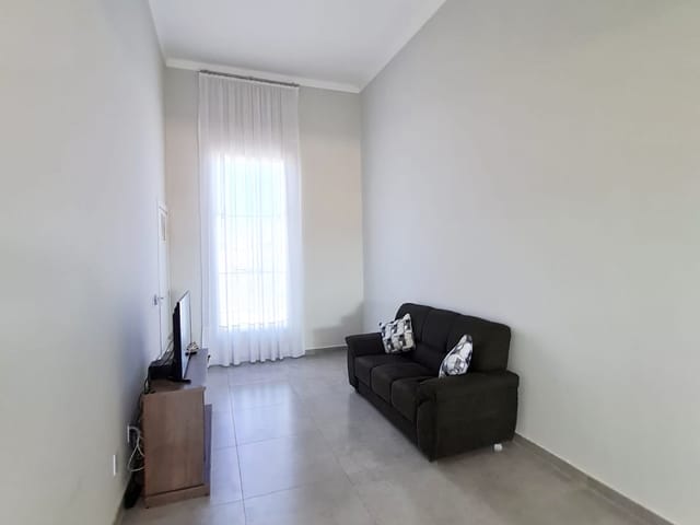 Casa com 59m² 2 quartos e 1 banheiro, à venda, no bairro Boa Vista em Ponta Grossa
