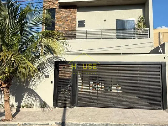 Casa com 200m² 3 quartos e 3 banheiros, à venda, no bairro Residencial Santa Regina em São José do Rio Preto