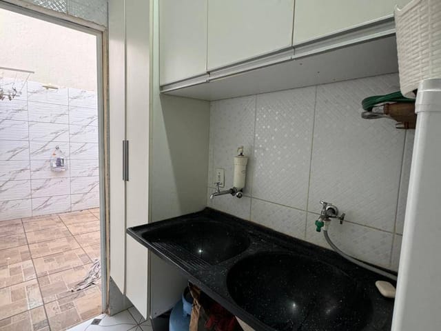 Casa 3 quartos e 2 banheiros, à venda, no bairro Petrópolis em Várzea Grande