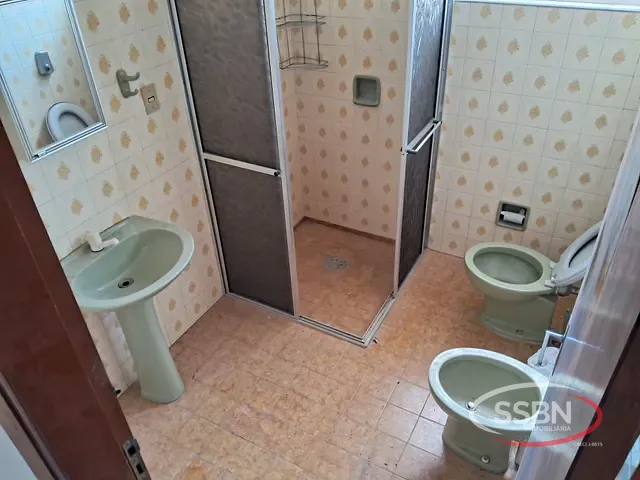 Casa 2 quartos e 1 banheiro, para alugar, no bairro Centro em Nova Odessa