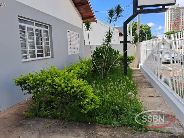 Casa 2 quartos e 1 banheiro, para alugar, no bairro Centro em Nova Odessa