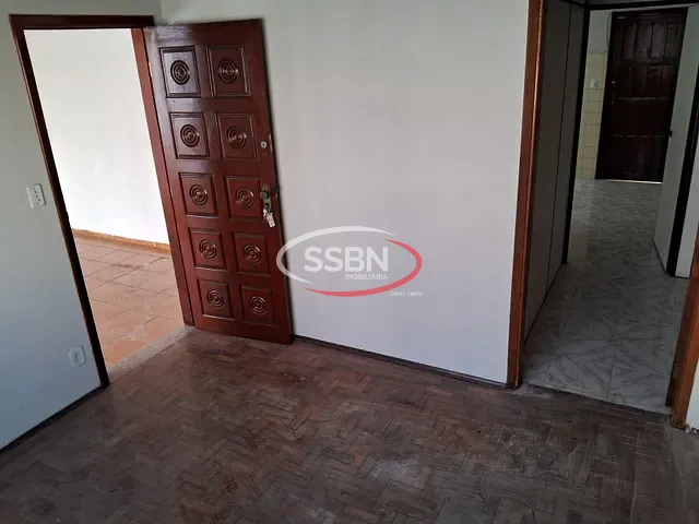 Casa 2 quartos e 1 banheiro, para alugar, no bairro Centro em Nova Odessa