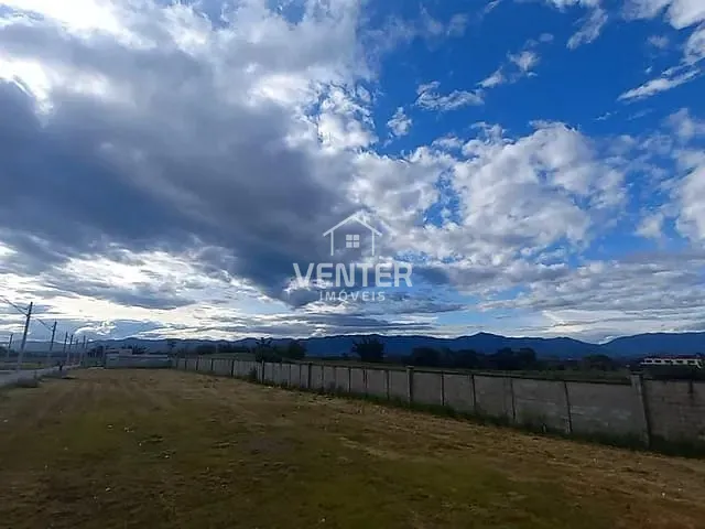 Casa com 146m² 3 quartos e 3 banheiros, à venda, no bairro Loteamento Residencial São Vicente de Paulo em Tremembé