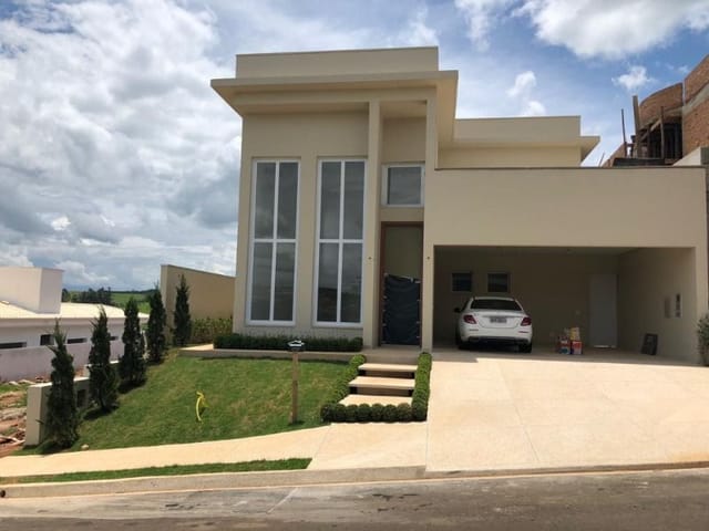 Casa com 450m² 3 quartos e 5 banheiros, à venda, no bairro Terras de São José em São João da Boa Vista