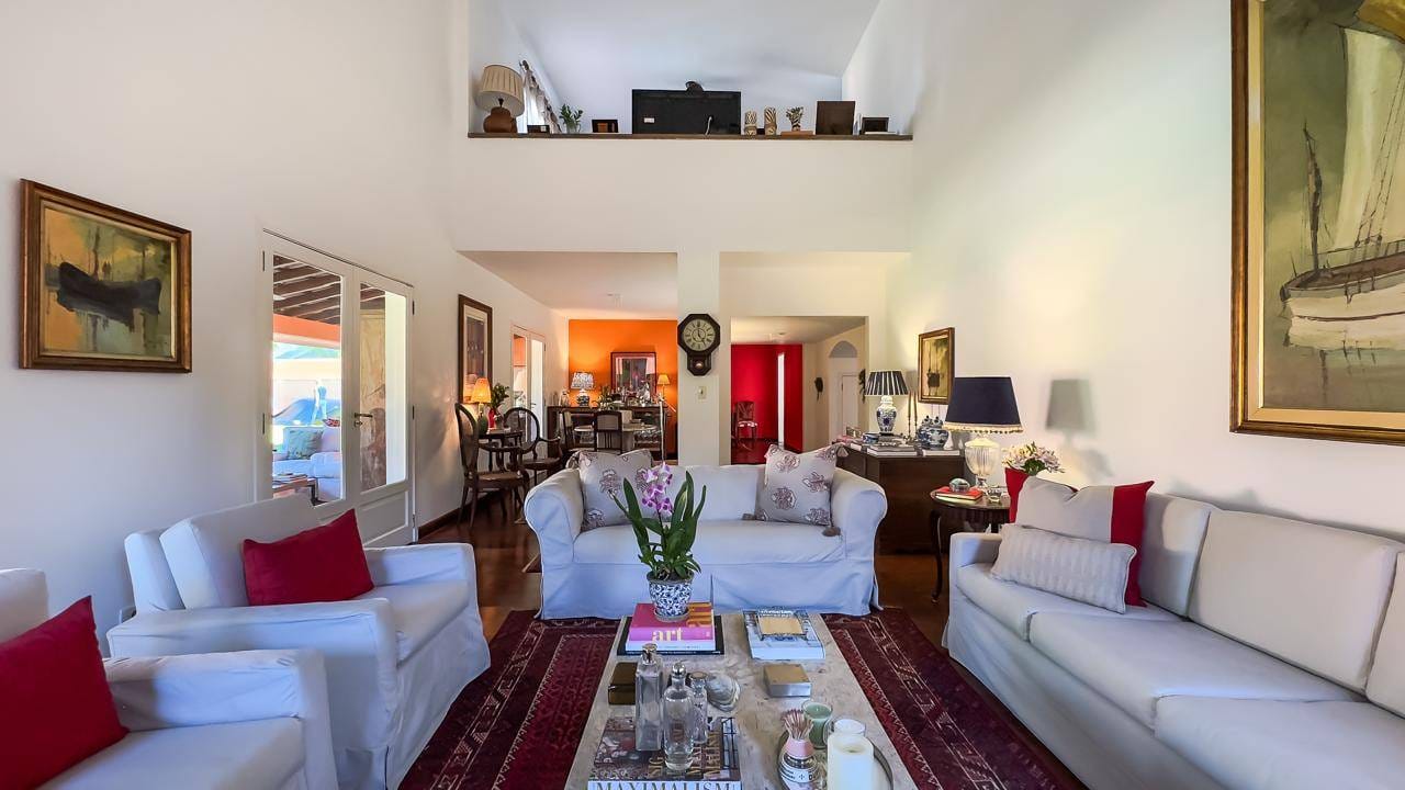 Casa em Alphaville — foto 1