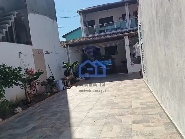 Casa com 300m² 2 quartos e 1 banheiro, à venda, no bairro Morro do Algodão em Caraguatatuba