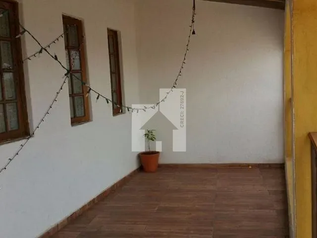 Casa com 370m² 3 quartos e 5 banheiros, à venda, no bairro Parque Munhos em Franco da Rocha