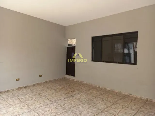 Casa 3 quartos e 2 banheiros, à venda, no bairro Vila Teixeira em Salto