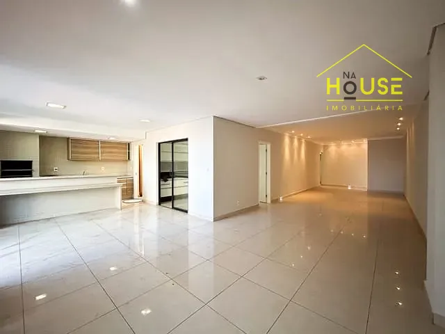 Casa 3 quartos e 3 banheiros, à venda, no bairro Jardim Redentor em São José do Rio Preto