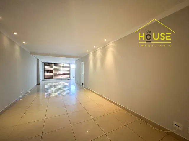 Casa 3 quartos e 3 banheiros, à venda, no bairro Jardim Redentor em São José do Rio Preto