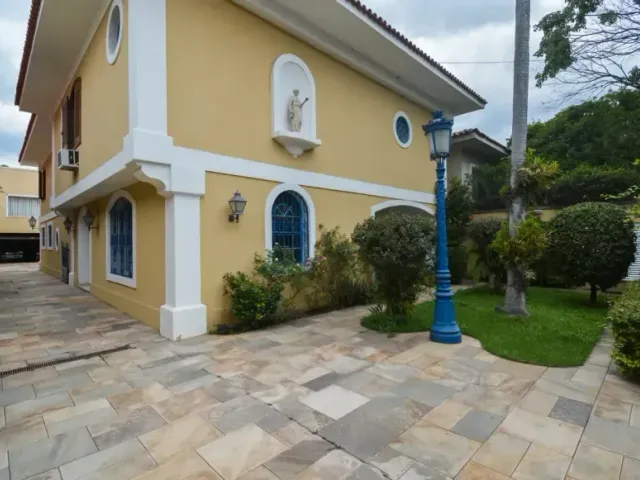 Casa com 660m² 4 quartos e 6 banheiros, à venda, no bairro Jardim Paulista em São Paulo