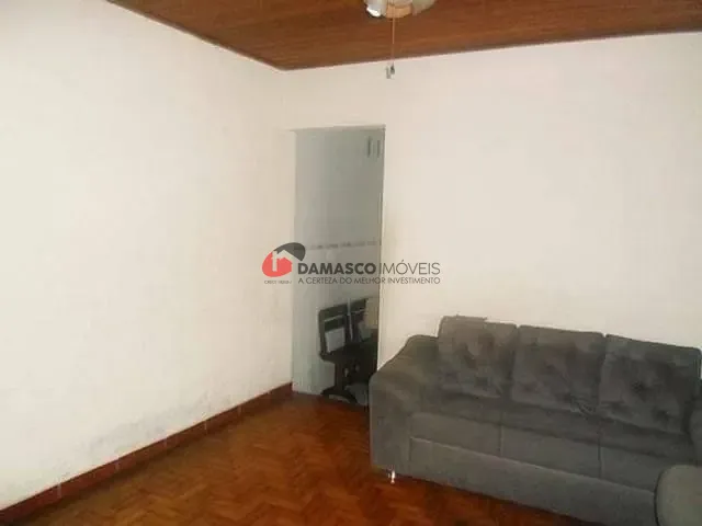 Casa 1 quarto e 1 banheiro, à venda, no bairro Santo Antônio em São Caetano do Sul