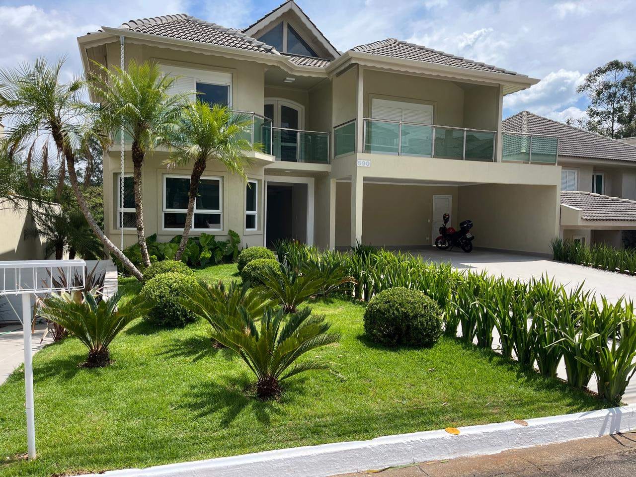 Casa em Alphaville — foto 1
