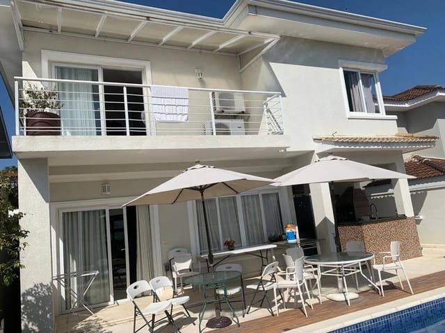 Casa com 484m² 4 quartos e 7 banheiros, à venda ou para alugar, no bairro Alphaville em Santana de Parnaíba