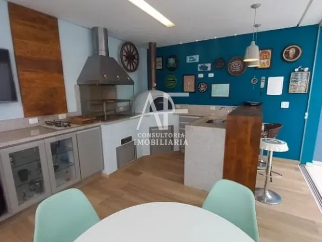 Casa com 250m² 3 quartos e 3 banheiros, à venda, no bairro Jardim Hípica Pinheiro em Taubaté