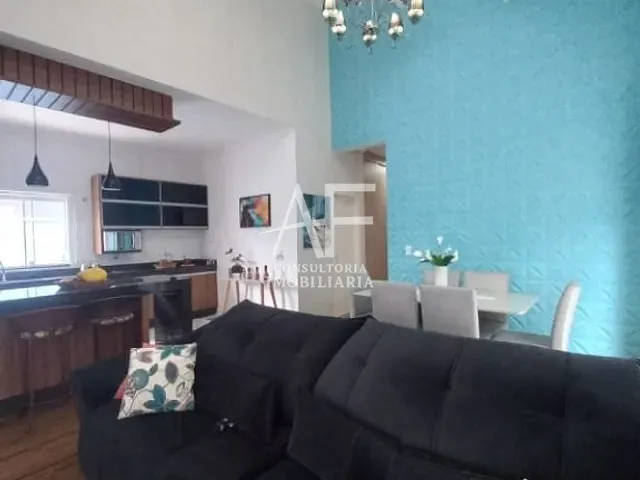 Casa com 250m² 3 quartos e 3 banheiros, à venda, no bairro Jardim Hípica Pinheiro em Taubaté