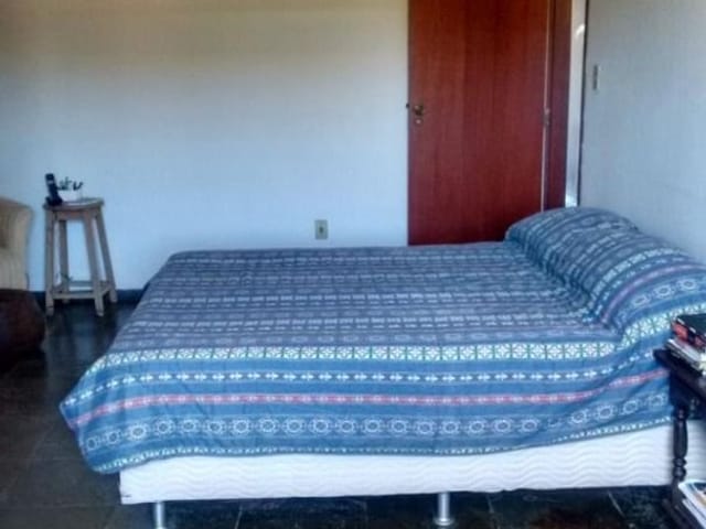 Casa com 400m² 4 quartos e 3 banheiros, à venda, no bairro Miramar em Macaé