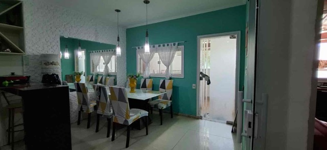 Casa com 350m² 4 quartos e 3 banheiros, à venda, no bairro Parque Penha em Campos dos Goytacazes