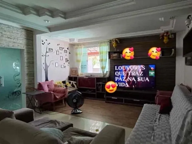 Casa com 350m² 4 quartos e 3 banheiros, à venda, no bairro Parque Penha em Campos dos Goytacazes