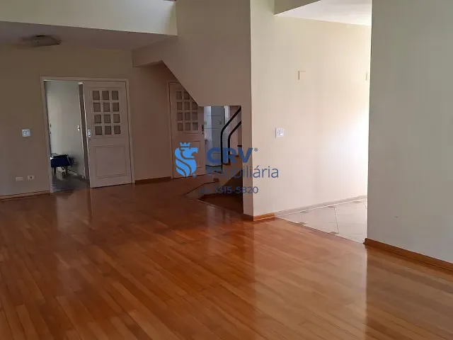 Casa com 600m² 5 quartos e 5 banheiros, à venda, no bairro Tucano em Londrina