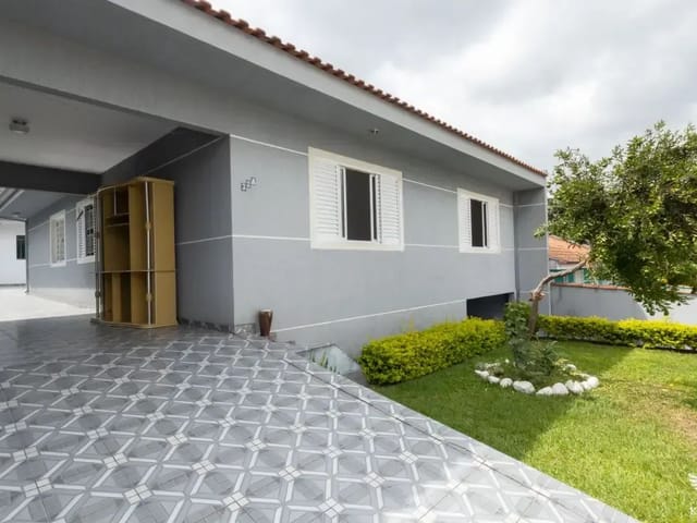 Casa com 360m² 5 quartos e 3 banheiros, para alugar, no bairro Jd. Boa Vista em Campo Magro