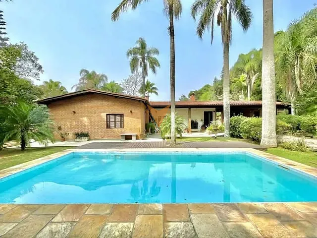 Casa com 6370m² 4 quartos e 4 banheiros, à venda, no bairro Moinho Velho em Embu das Artes