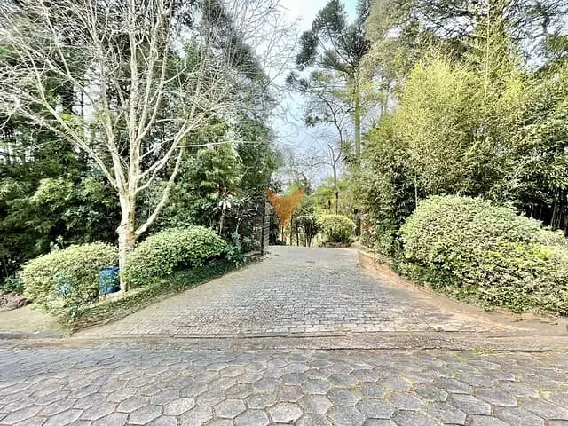 Casa com 6370m² 4 quartos e 4 banheiros, à venda, no bairro Moinho Velho em Embu das Artes