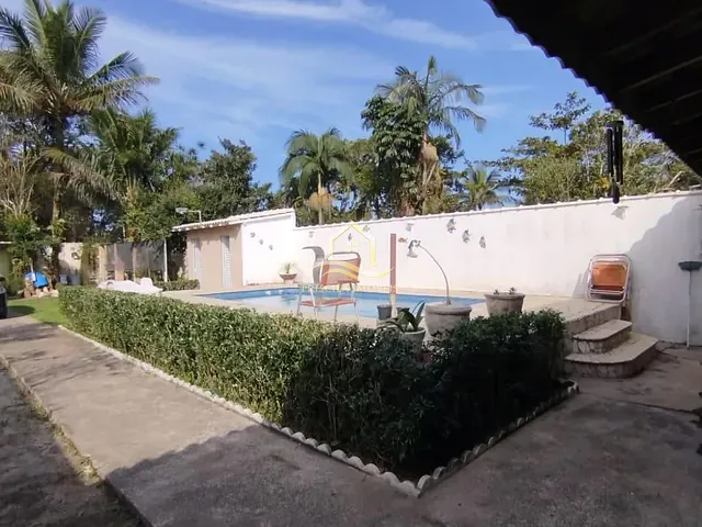 Casa com 450m² 3 quartos e 4 banheiros, à venda, no bairro Boraceia em Bertioga