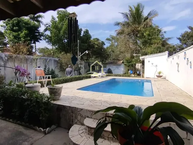 Casa com 450m² 3 quartos e 4 banheiros, à venda, no bairro Boraceia em Bertioga