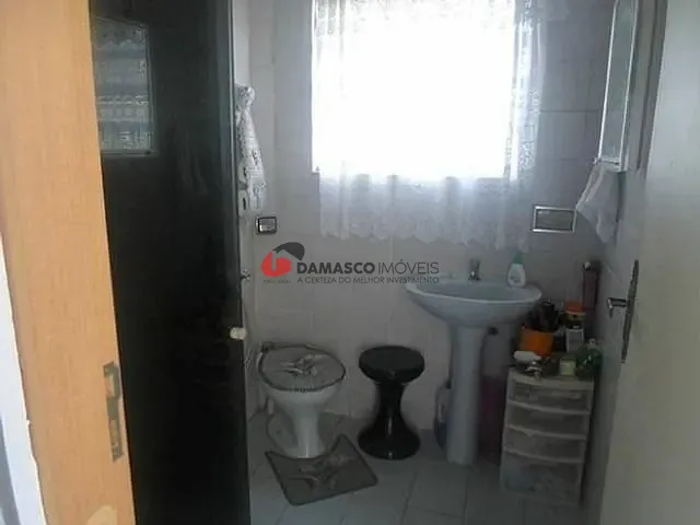 Casa com 150m² 2 quartos e 1 banheiro, à venda, no bairro Centro em São Caetano do Sul