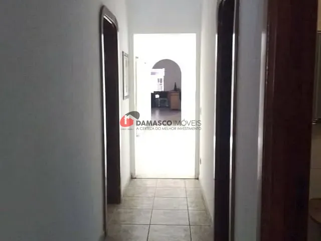 Casa com 420m² 7 quartos e 4 banheiros, à venda, no bairro Campestre em Santo André