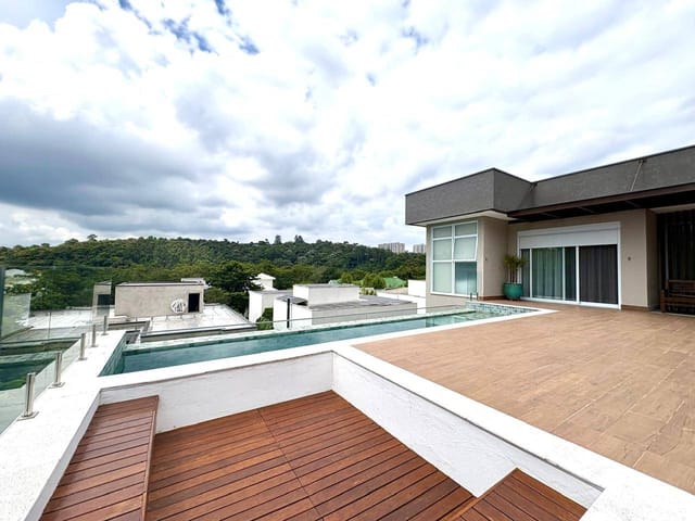 Casa com 520m² 4 quartos e 8 banheiros, para alugar, no bairro Alphaville em Santana de Parnaíba