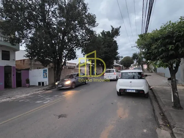 Casa 3 quartos e 1 banheiro, para alugar, no bairro Jardim Leocádia em Sorocaba