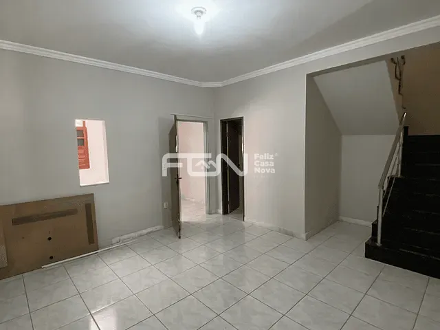 Casa 5 quartos e 4 banheiros, para alugar, no bairro Dois de Julho em Camaçari