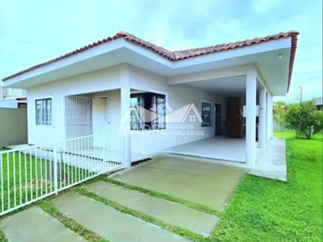 Casa com 375m² 2 quartos e 2 banheiros, à venda, no bairro São Sebastião em Palhoça