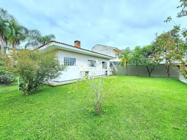 Casa com 375m² 2 quartos e 2 banheiros, à venda, no bairro São Sebastião em Palhoça