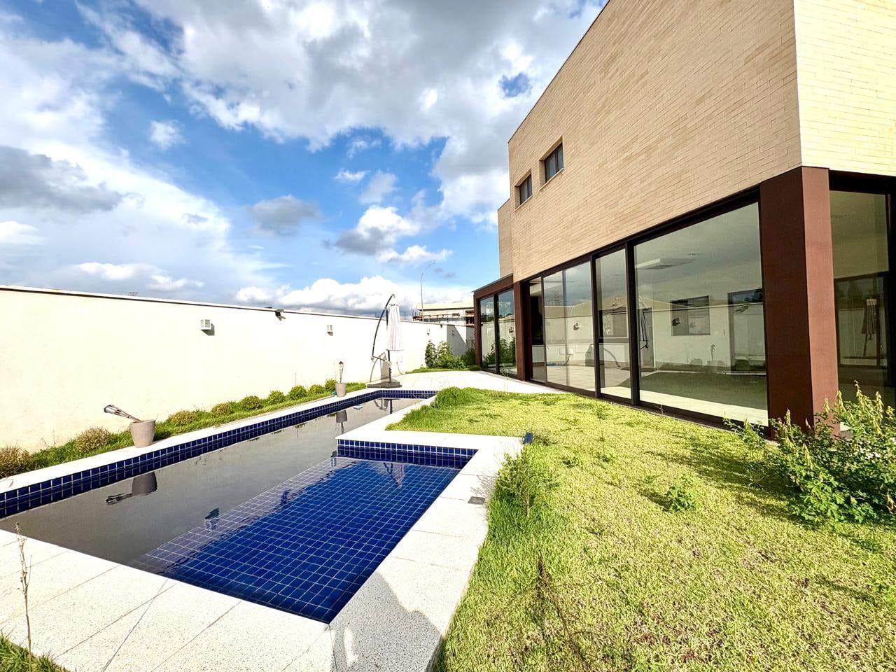 Casa em Alphaville — foto 2