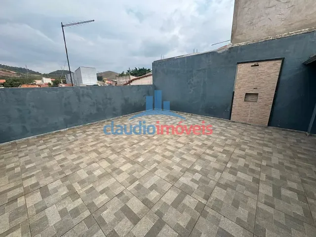 Casa 2 quartos e 1 banheiro, para alugar, no bairro Casa de Pedra em Volta Redonda