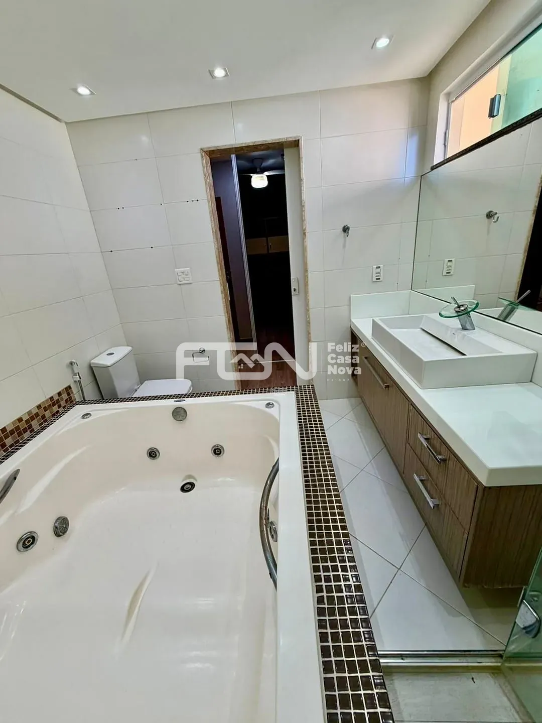 Casa, 4 quartos, 358 m² - Foto 30