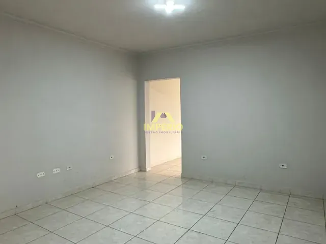 Casa com 180m² 2 quartos e 2 banheiros, à venda, no bairro Jardim Nair Maria em Salto