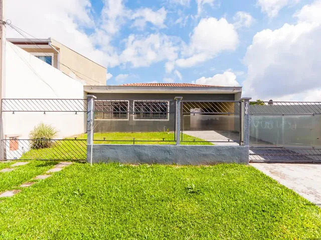 Casa 4 quartos e 3 banheiros, para alugar, no bairro Abranches em Curitiba